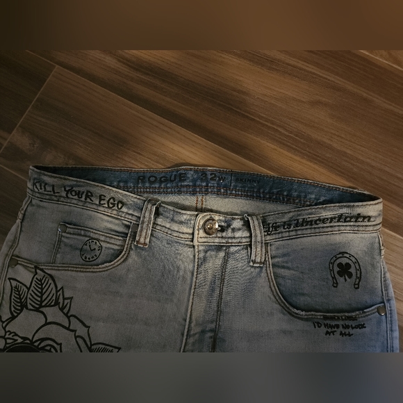 Rogue Jeans - Picture 4 of 4
